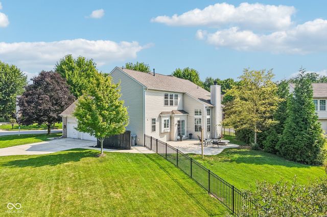 6177 Grove Walk Court, Noblesville, IN 46062