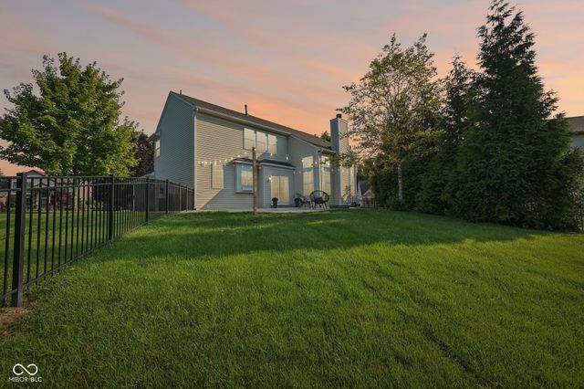 6177 Grove Walk Court, Noblesville, IN 46062