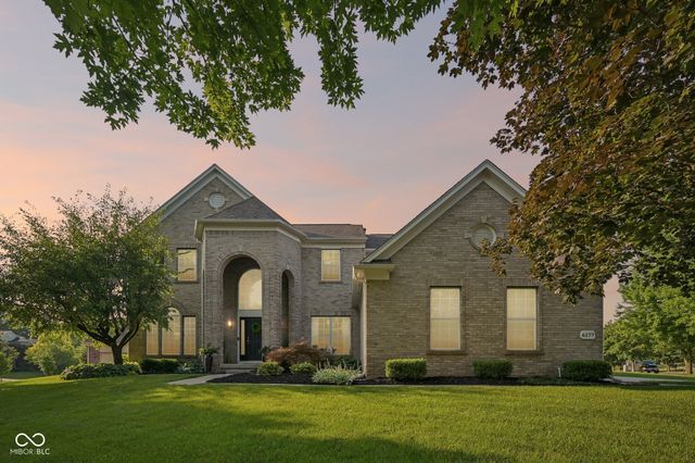6177 Grove Walk Court, Noblesville, IN 46062