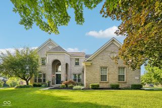6177 Grove Walk Court, Noblesville, IN 46062