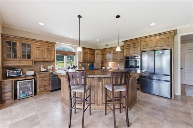 17317 S Wheatland Drive, Belton, MO 64012