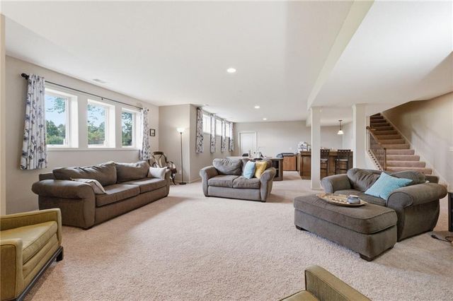 17317 S Wheatland Drive, Belton, MO 64012