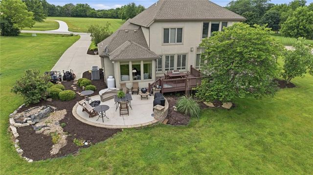 17317 S Wheatland Drive, Belton, MO 64012