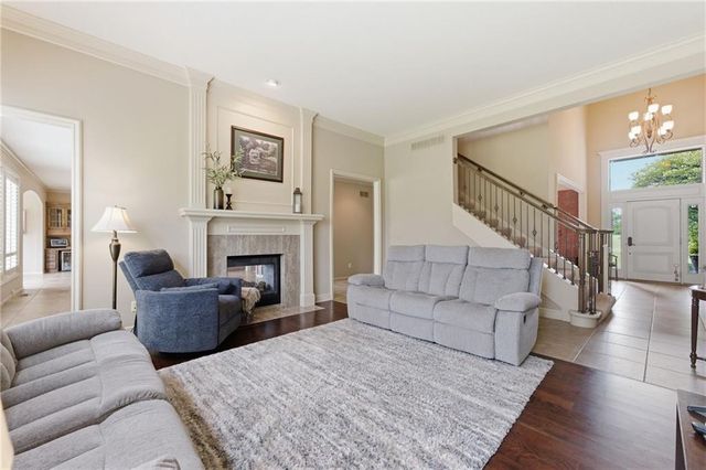 17317 S Wheatland Drive, Belton, MO 64012