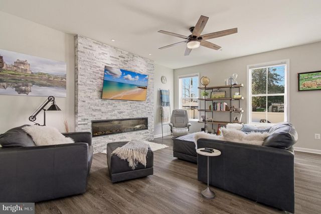 1406 BECKNEL AVE, Odenton, MD 21113