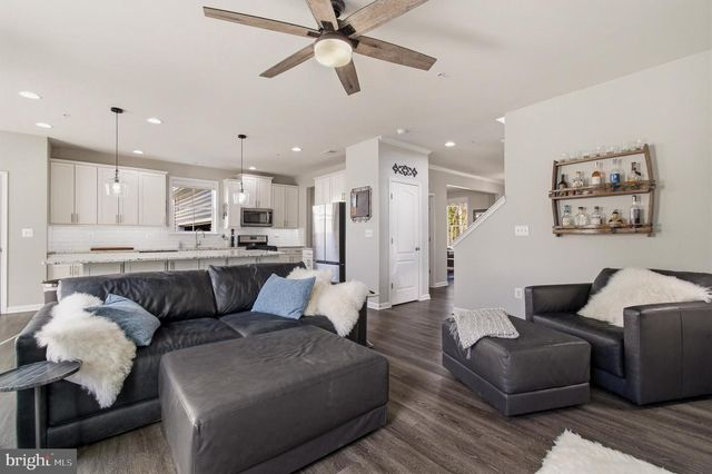 1406 BECKNEL AVE, Odenton, MD 21113