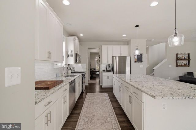 1406 BECKNEL AVE, Odenton, MD 21113