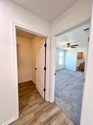 807 N Van Buren Street, San Angelo, TX 76901