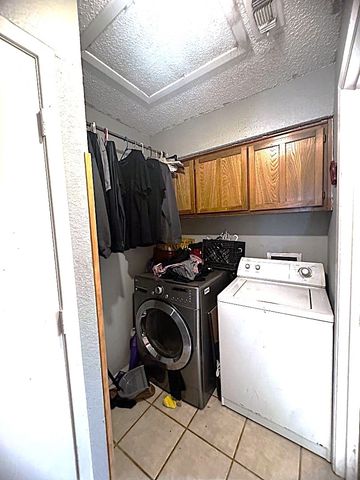 6608 Central Avenue, North Richland Hills, TX 76182