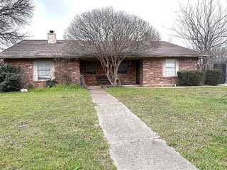 6608 Central Avenue, North Richland Hills, TX 76182