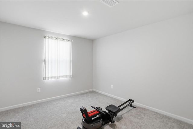 124 PERIDOT DR, Chambersburg, PA 17202