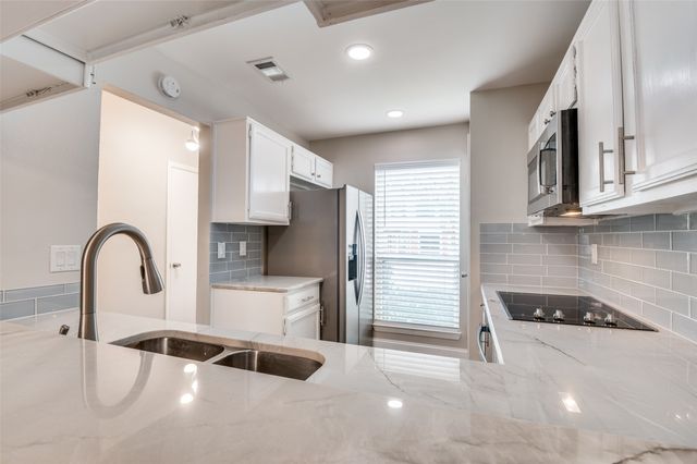 202 Samuel Boulevard C2, Coppell, TX 75019