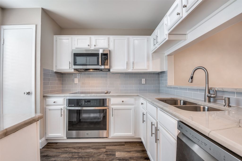 202 Samuel Boulevard C2, Coppell, TX 75019