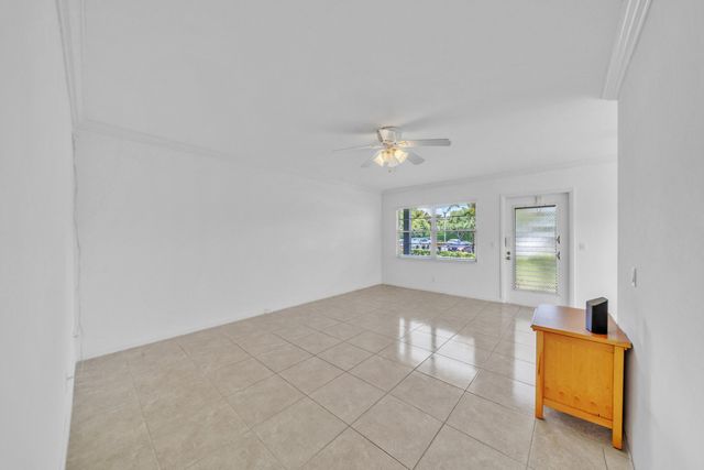 169 Suffolk E, Boca Raton, FL 33434