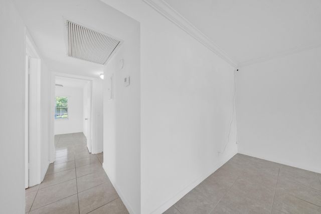 169 Suffolk E, Boca Raton, FL 33434