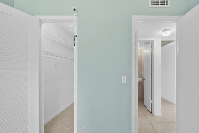 169 Suffolk E, Boca Raton, FL 33434