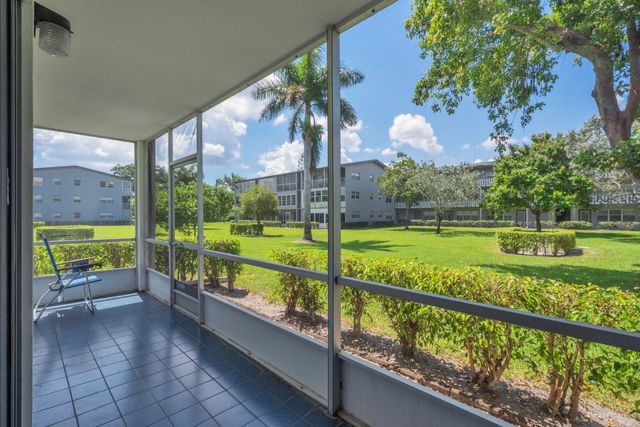 169 Suffolk E, Boca Raton, FL 33434