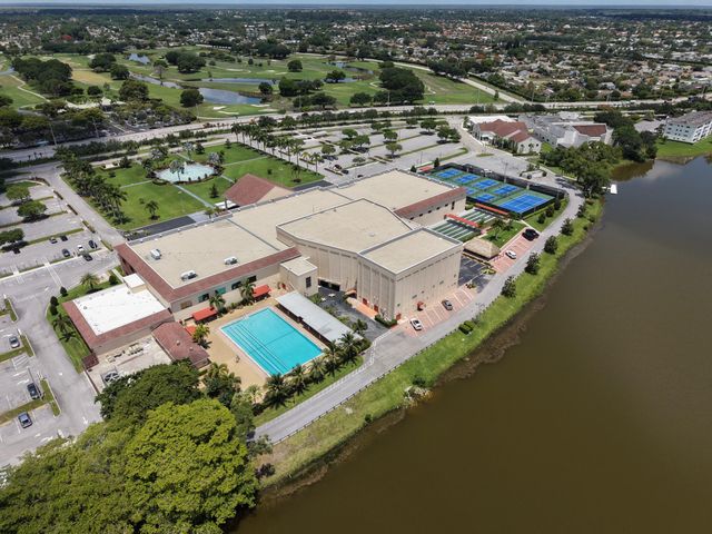169 Suffolk E, Boca Raton, FL 33434
