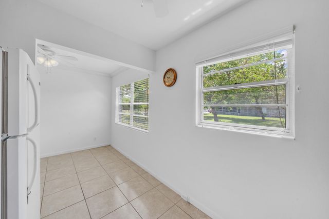 169 Suffolk E, Boca Raton, FL 33434