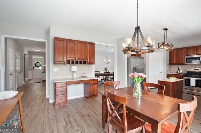 5180 Fieldgate Ridge Drive, Cumming, GA 30028