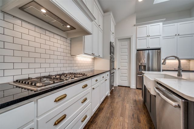 3884 Sevilla Drive, Frisco, TX 75034