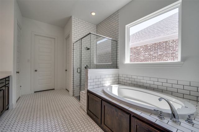 3884 Sevilla Drive, Frisco, TX 75034