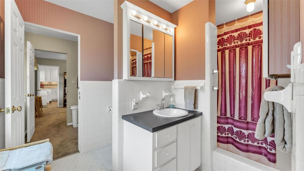 Image 28 of property listing at 901 WOODWARD STREET, Lakeland, FL 33803