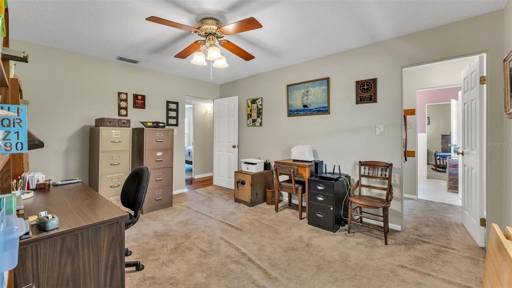 Image 32 of property listing at 901 WOODWARD STREET, Lakeland, FL 33803