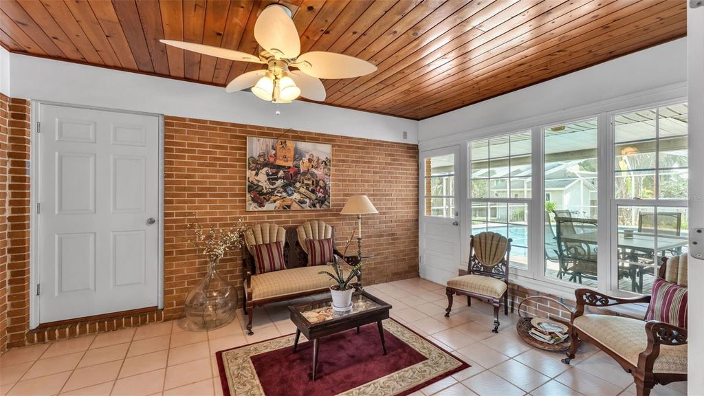 Image 36 of property listing at 901 WOODWARD STREET, Lakeland, FL 33803