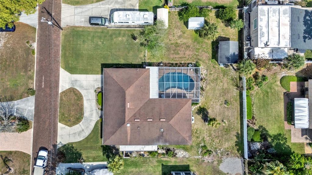 Image 55 of property listing at 901 WOODWARD STREET, Lakeland, FL 33803