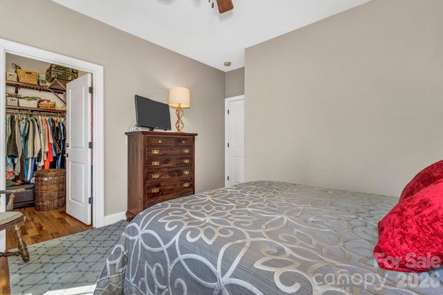 122 Craggy Street, Black Mountain, NC 28711