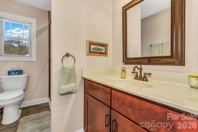 122 Craggy Street, Black Mountain, NC 28711