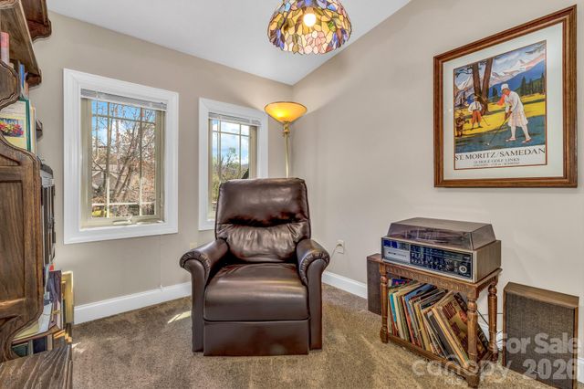 122 Craggy Street, Black Mountain, NC 28711