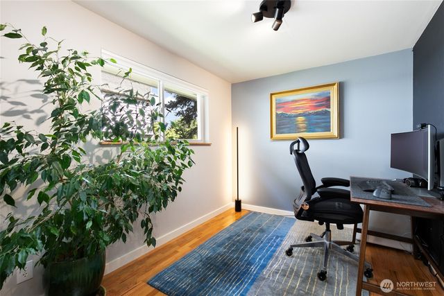 4500 S Alaska Street, Seattle, WA 98118