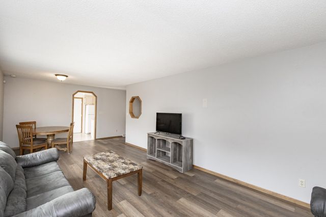 410 Horn Avenue, Moorhead, MN 56560