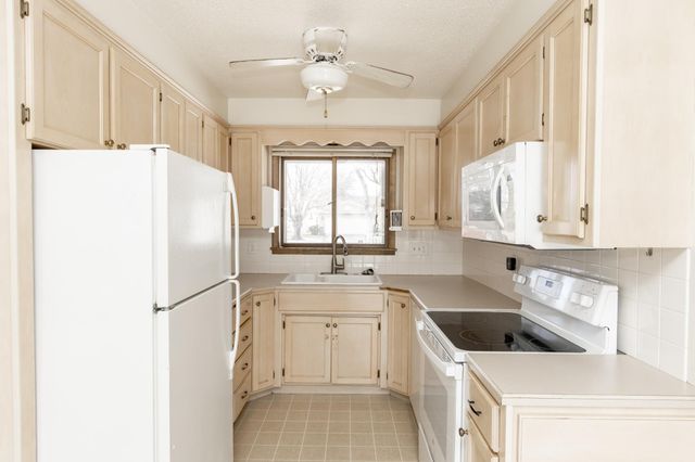 410 Horn Avenue, Moorhead, MN 56560