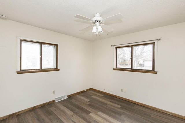 410 Horn Avenue, Moorhead, MN 56560