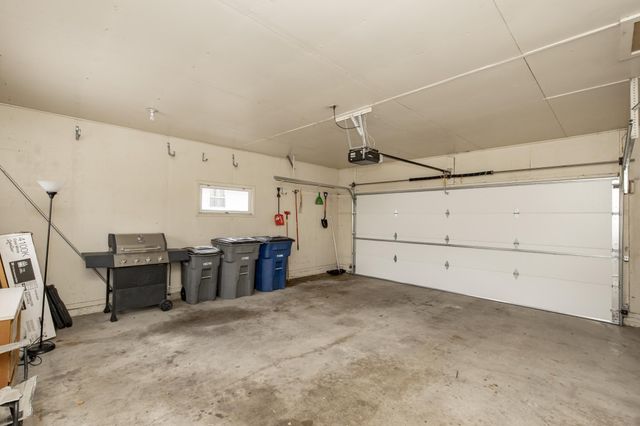 410 Horn Avenue, Moorhead, MN 56560