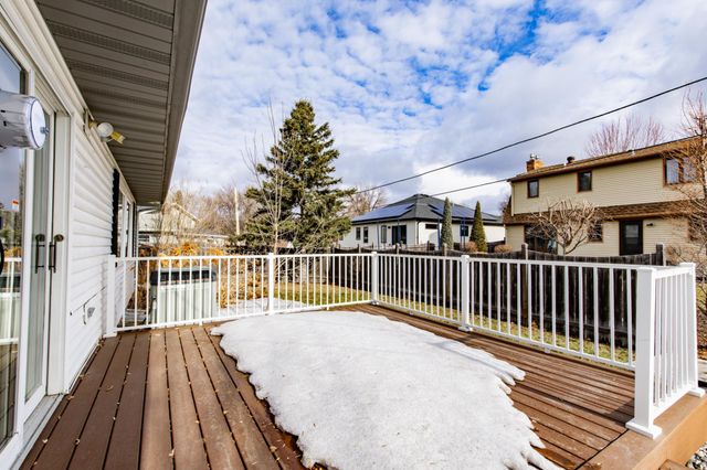 410 Horn Avenue, Moorhead, MN 56560