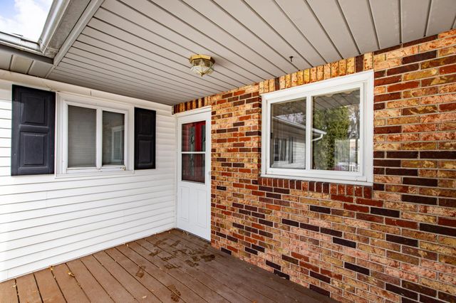 410 Horn Avenue, Moorhead, MN 56560