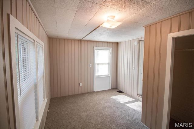 1011 State Street, Alton, IL 62002