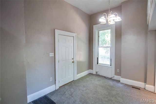 1011 State Street, Alton, IL 62002