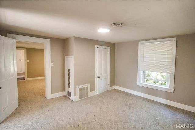 1011 State Street, Alton, IL 62002