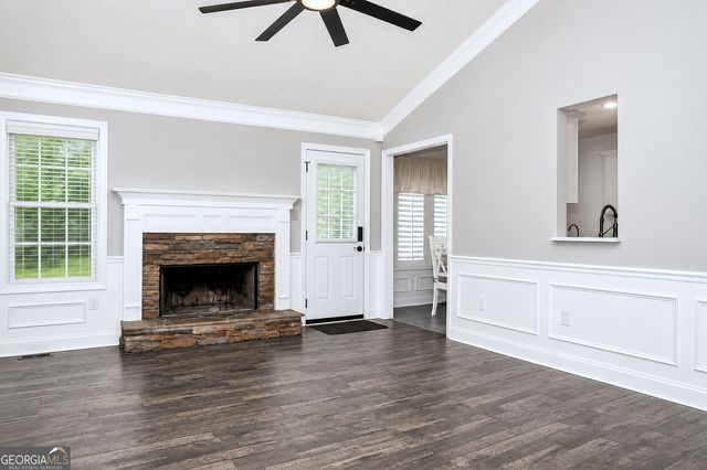 114 Waterbury Lane, Braselton, GA 30517