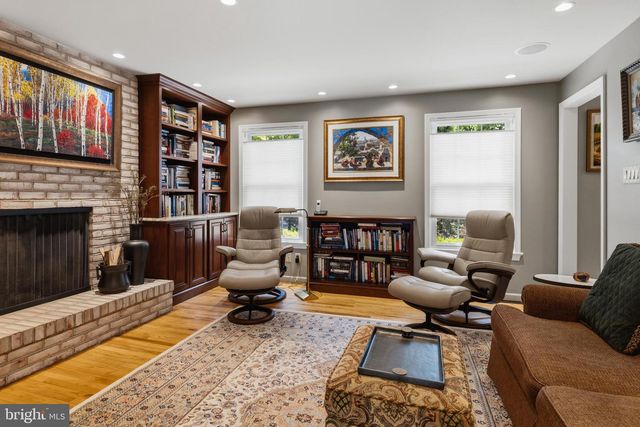 114 ROSEWOOD DR, Lansdale, PA 19446