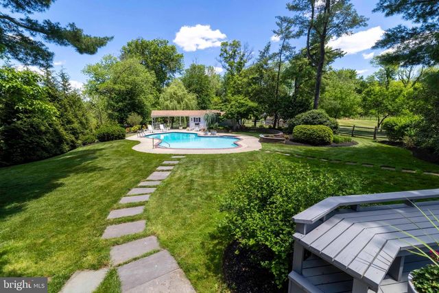 114 ROSEWOOD DR, Lansdale, PA 19446