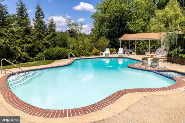 114 ROSEWOOD DR, Lansdale, PA 19446