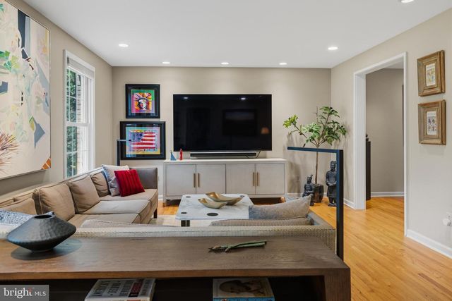 114 ROSEWOOD DR, Lansdale, PA 19446