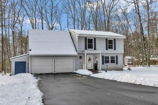 412 Deerpath Lane, Pembroke, NH 03275