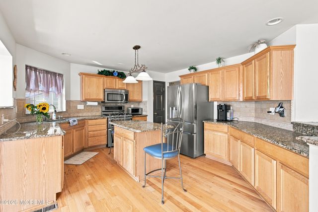 44 Pitch Pine Lane, Howell, NJ 07731